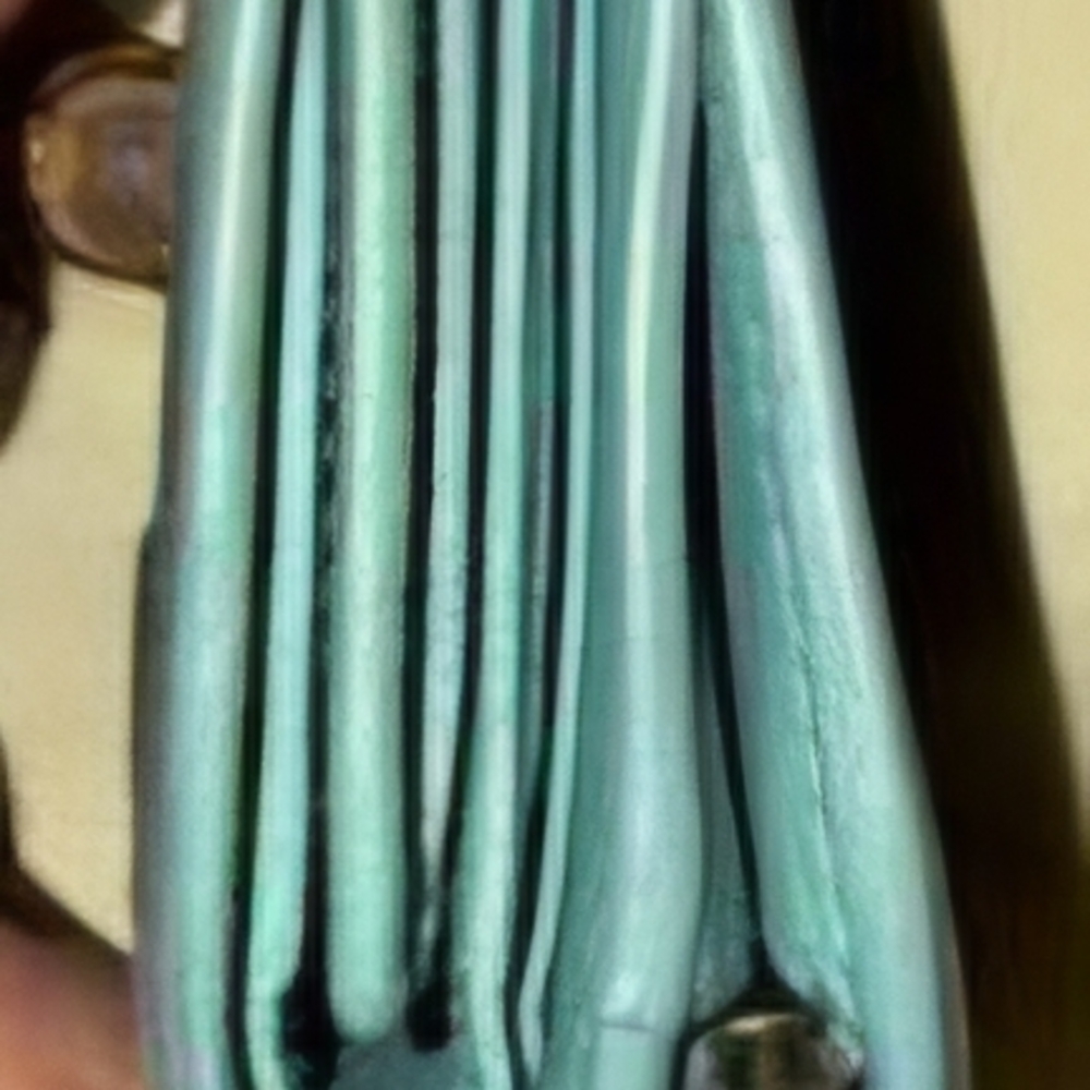 Gucci Aqua Leather Wallet with Bamboo Accent - Picture 7 of 10
